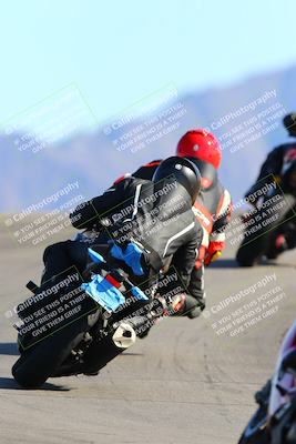 media/Jan-14-2022-Apex Assassins (Fri) [[4609ad47be]]/Trackday 2/Session 3/Turn 12 Backside/